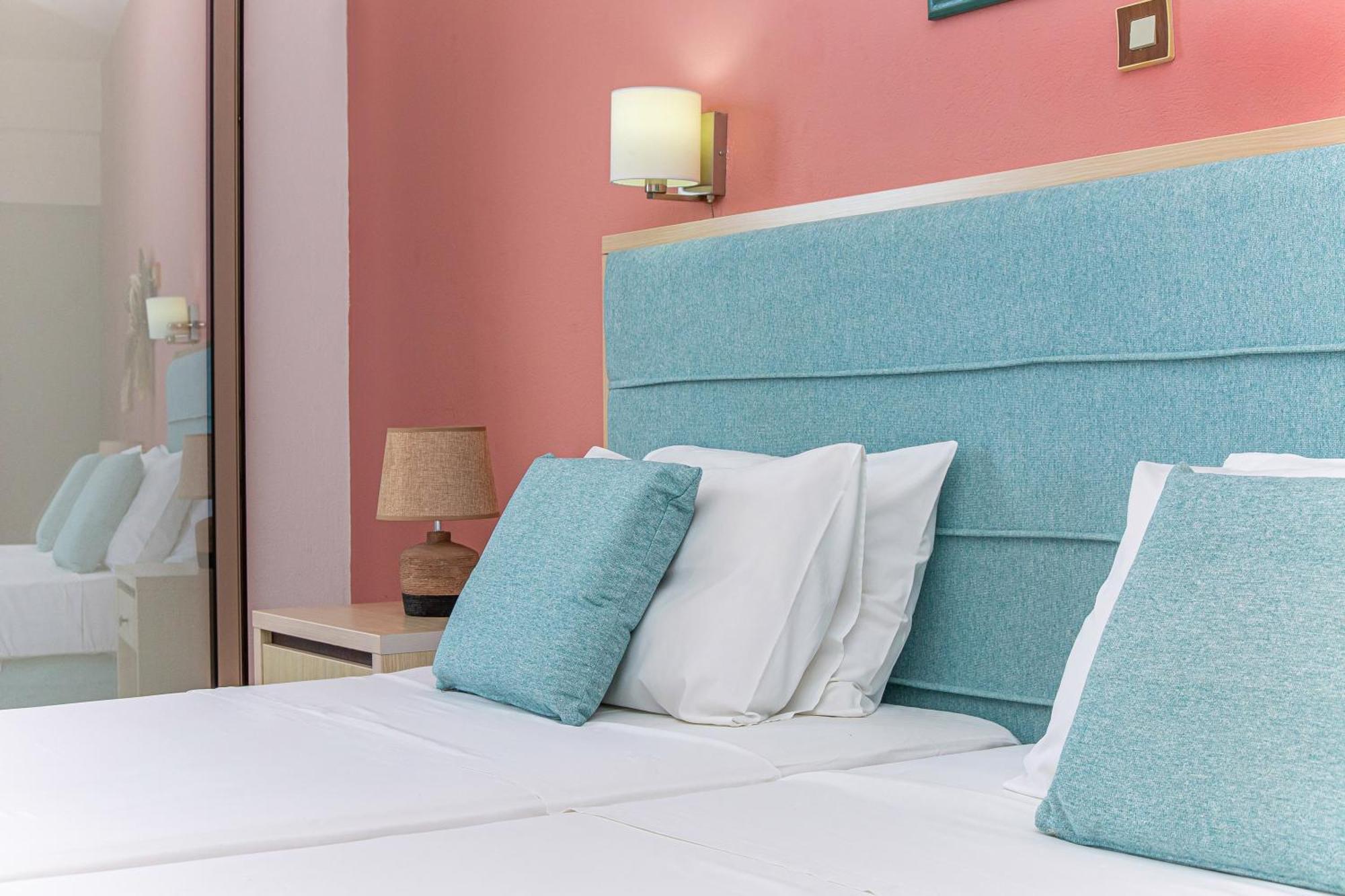 Theoni Apartments 말리아 외부 사진