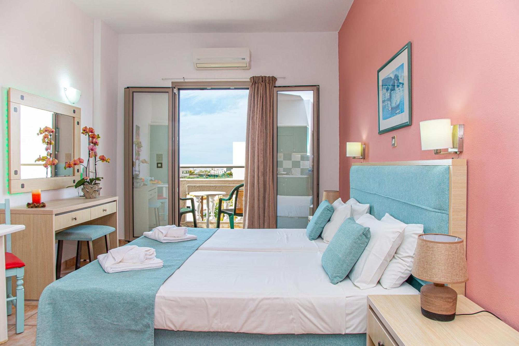 Theoni Apartments 말리아 외부 사진